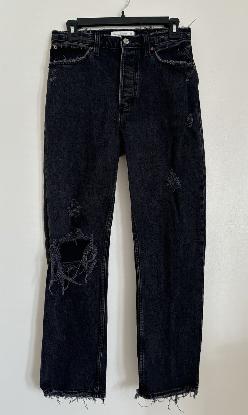 Dark Grey Abercrombie The Dad High Rise Distressed Jeans 26/2 Short